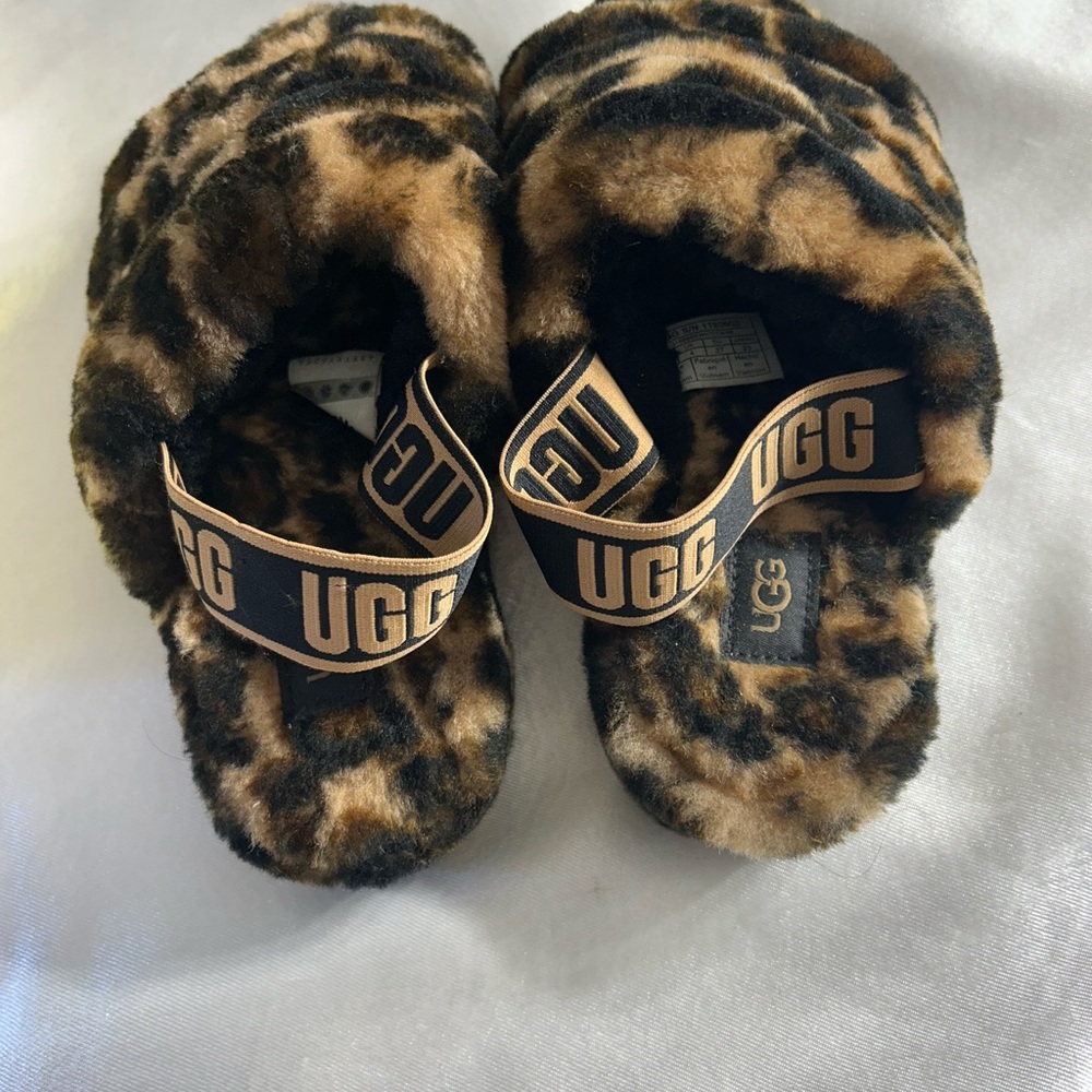 UGG Leopard Pattern Fuzzy Slippers - image 2